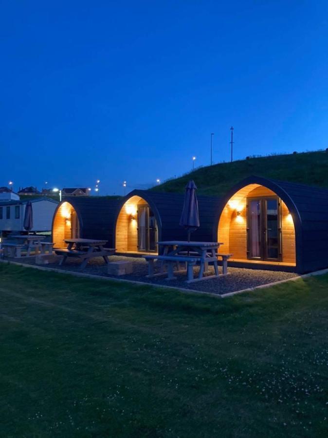 Marina Bay Pods 호텔 애버딘 외부 사진